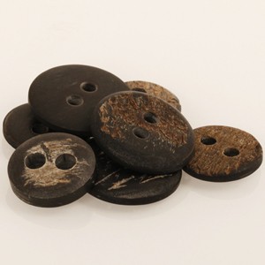 Boutons en corne buffle fonc&eacute; 25 mm